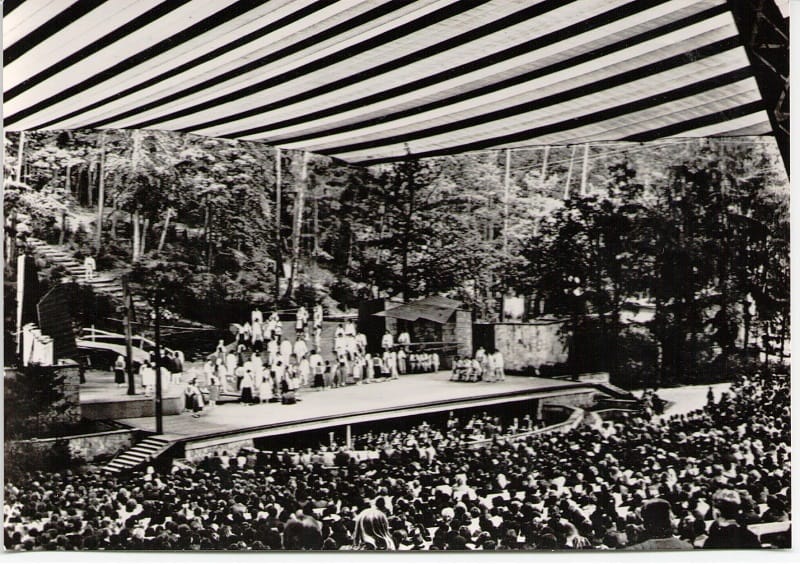 opera leśna